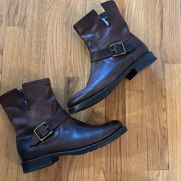 Frye sz 8.5 B Natalie Short Engineer brown boots great pre owned condition - Picture 3 of 10